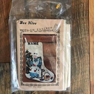Bee Hive iron on  Christmas Stocking paint kit 4104 Mrs Santa